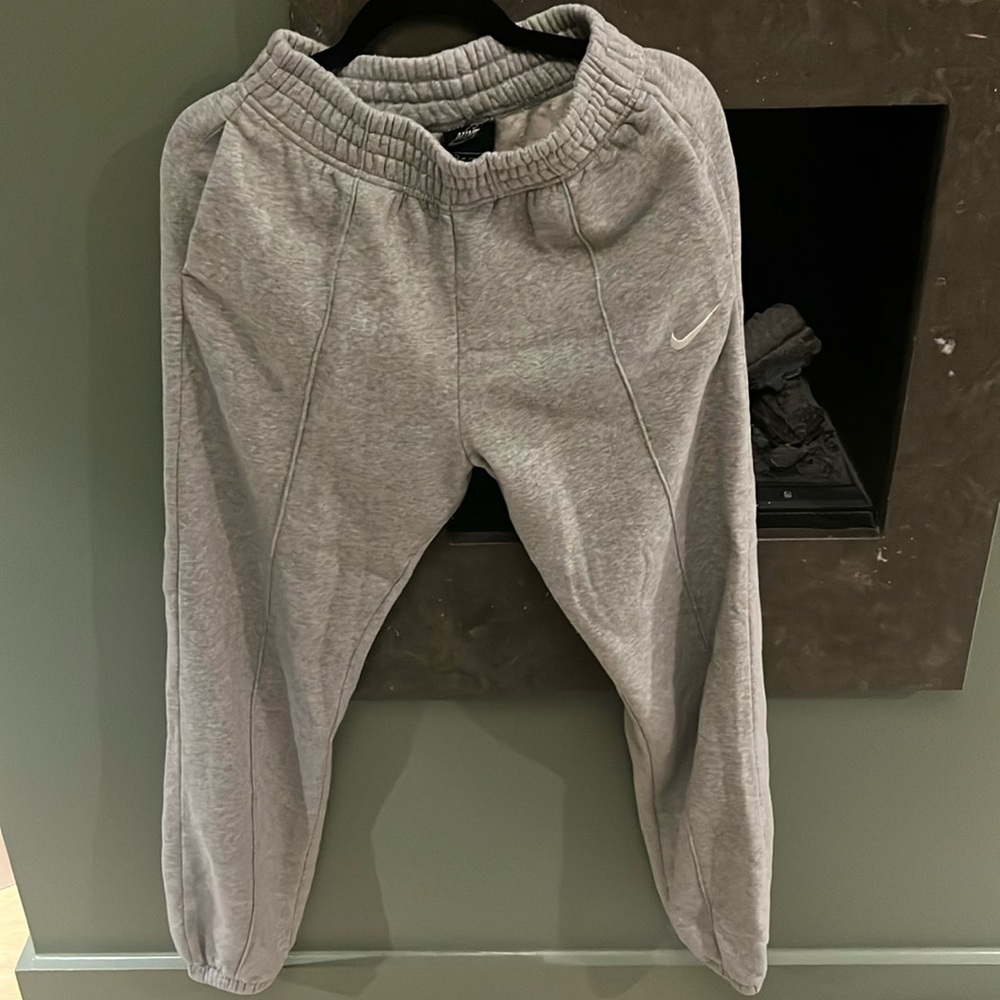 Nike joggers